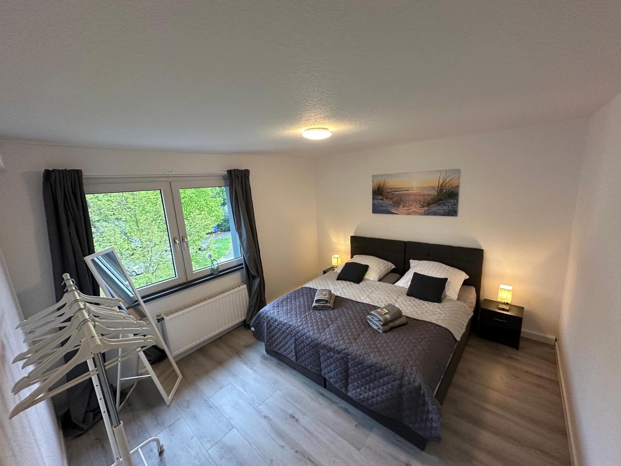 Moderne Ferienwohnung Fuer 4-5 Personen Mitten In Herten*Netflix*Nespresso Herten (North Rhine-Westphalia) Exterior foto